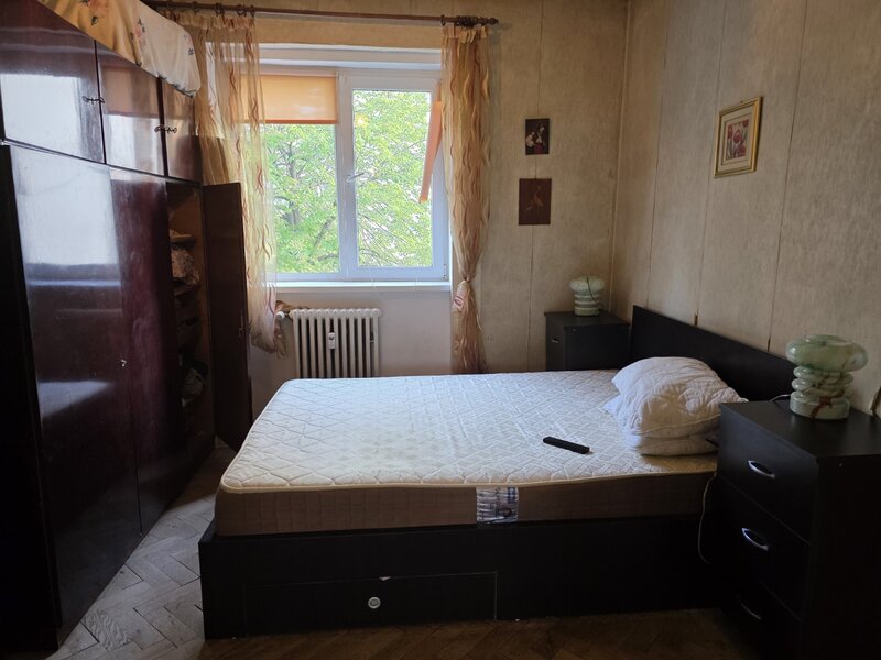 Baba Novac, parc IOR, 10 minute metrou Dristor, restaurant Rucar,