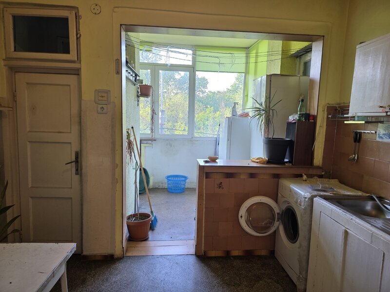 Baba Novac, parc IOR, 10 minute metrou Dristor, restaurant Rucar,