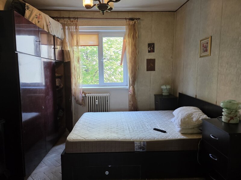 Baba Novac, parc IOR, 10 minute metrou Dristor, restaurant Rucar,